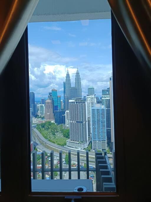 Cl 29A Insta Klcc View & Infinity Pool Leilighet Kuala Lumpur Eksteriør bilde
