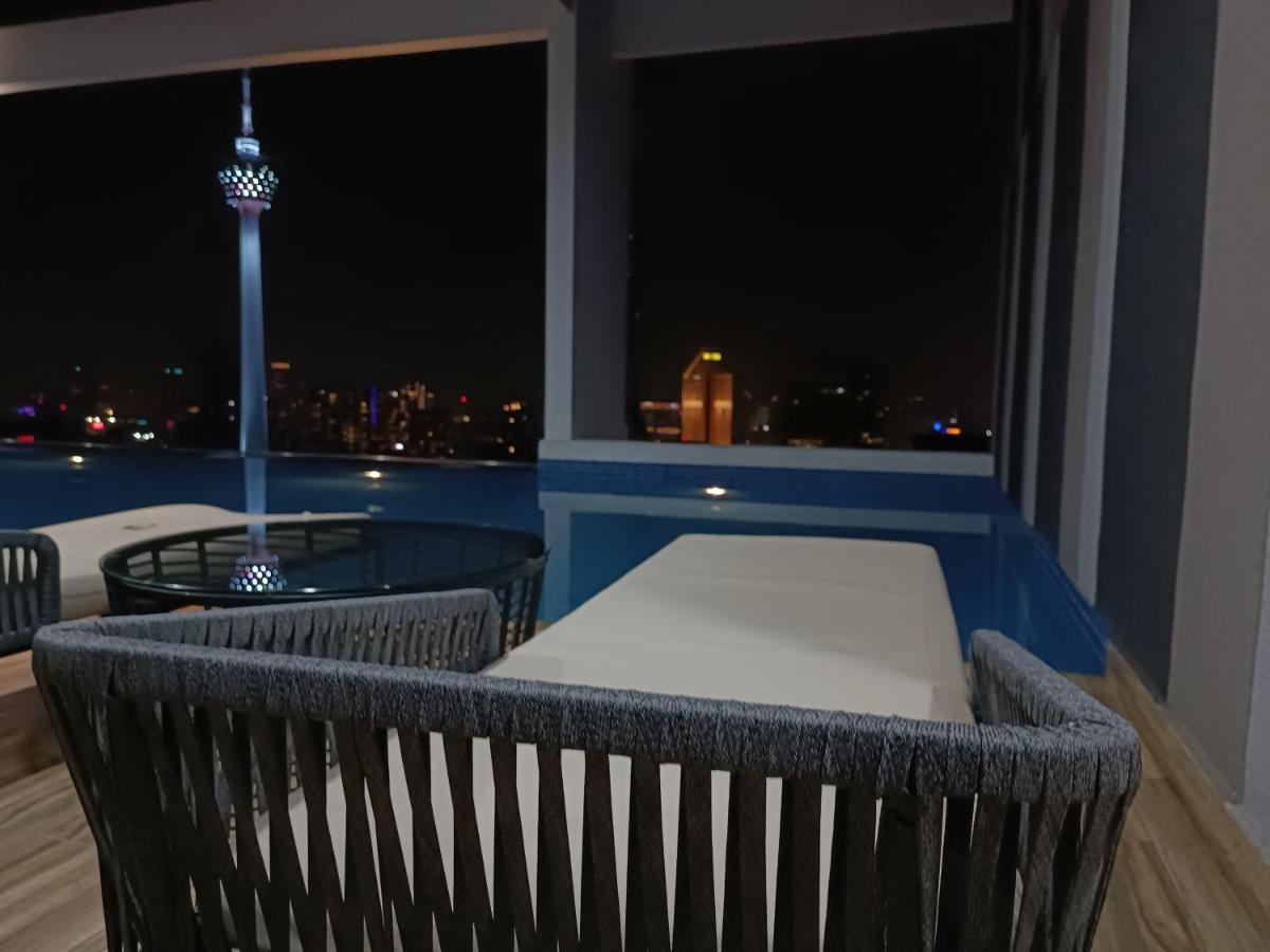 Cl 29A Insta Klcc View & Infinity Pool Leilighet Kuala Lumpur Eksteriør bilde